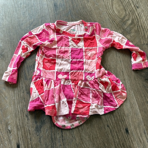 Amora Tutu - Picture 4 of 6